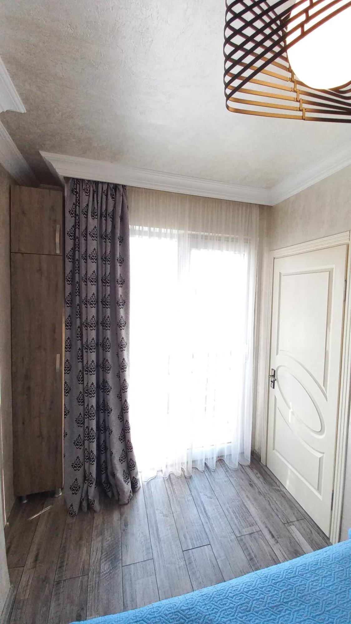 Penthouse Apartment In Batumi Exterior photo